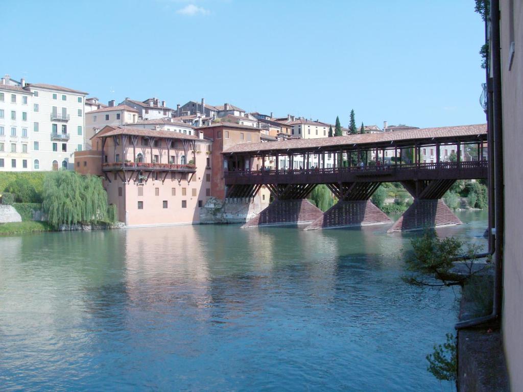 Residence Cristoforo Colombo Bassano del Grappa Eksteriør bilde